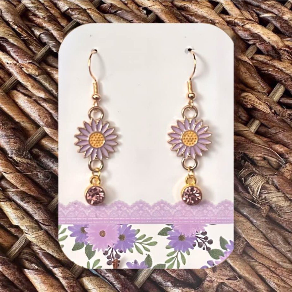New Handmade Gold-Tone Purple Daisy Dangle Earrings 2Long X 05 Wide 15$